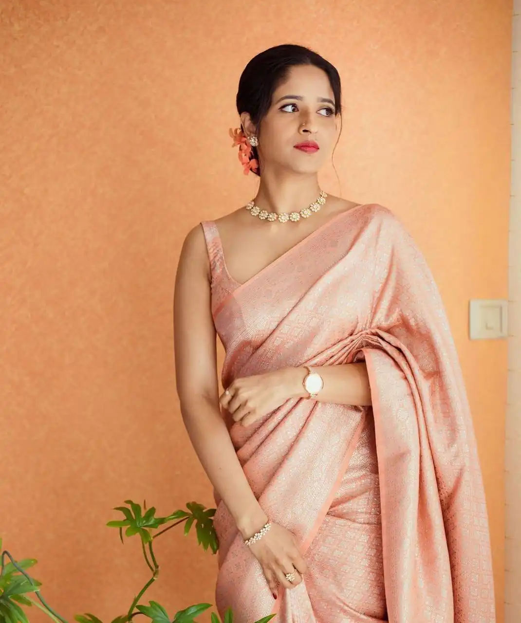 Peach Soft Lichi Silk Rich Pallu On All Over Saree - Image 4